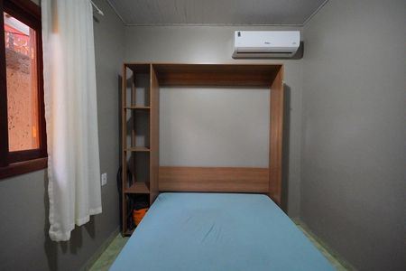 Quarto 2 de casa para alugar com 2 quartos, 100m² em São João do Rio Vermelho, Florianópolis