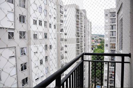 Apartamento para alugar com 39m², 2 quartos e sem vagaDetalhe - Varanda da Sala e Sala de Jantar