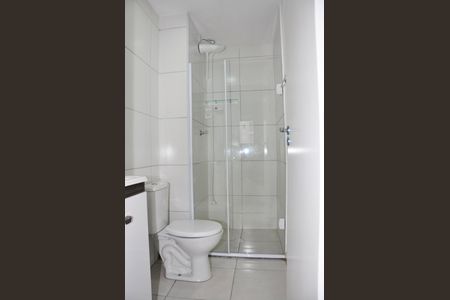 Apartamento para alugar com 39m², 2 quartos e sem vagaDetalhe - Banheiro Social