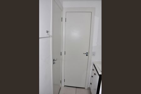 Apartamento para alugar com 39m², 2 quartos e sem vagaDetalhe - Banheiro Social