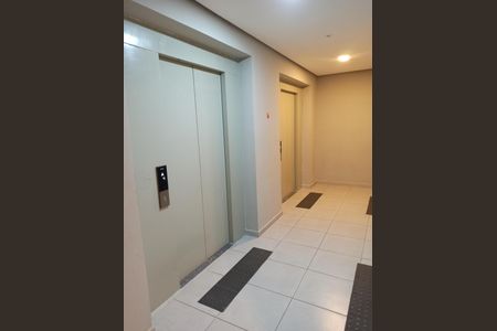 Apartamento para alugar com 39m², 2 quartos e sem vagaHall Elevadores
