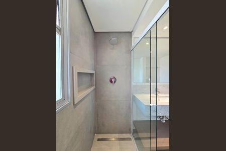 Apartamento à venda com 95m², 2 quartos e 1 vagaBanheiro da Suíte 1