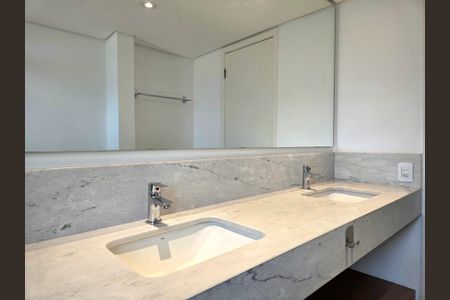 Apartamento à venda com 95m², 2 quartos e 1 vagaBanheiro da Suíte 1