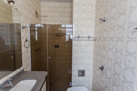 Apartamento à venda com 110m², 3 quartos e 2 vagasBanheiro da Suíte 1