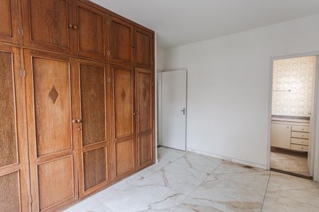 Apartamento à venda com 110m², 3 quartos e 2 vagasSuíte 1
