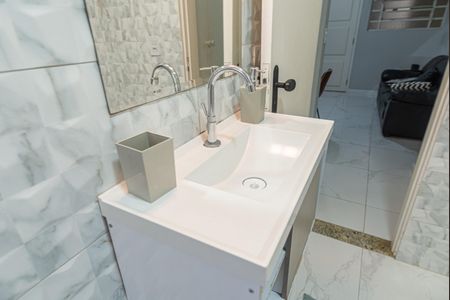 Apartamento para alugar com 48m², 1 quarto e sem vagaBanheiro