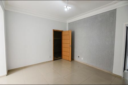 Apartamento para alugar com 88m², 2 quartos e 1 vagaSala