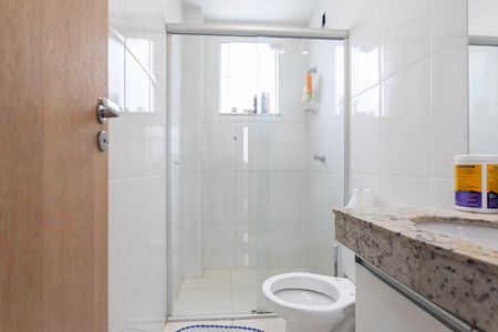 Apartamento à venda com 65m², 3 quartos e 1 vagaBanheiro social 