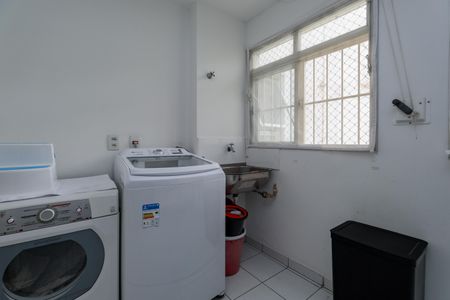 Apartamento à venda com 120m², 3 quartos e 2 vagasÁrea de Serviço