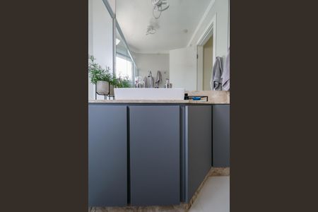 Apartamento à venda com 120m², 3 quartos e 2 vagasBanheiro