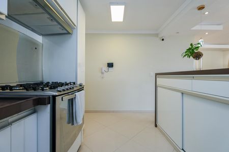 Apartamento à venda com 120m², 3 quartos e 2 vagasCozinha