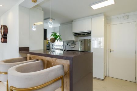 Apartamento à venda com 120m², 3 quartos e 2 vagasCozinha