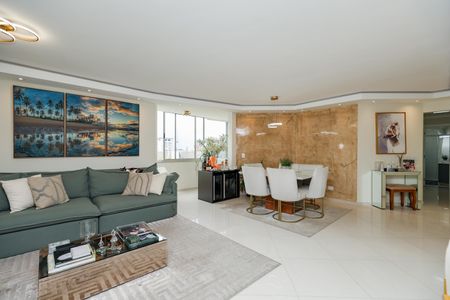 Apartamento à venda com 120m², 3 quartos e 2 vagasSala