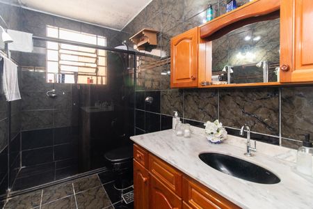 Apartamento para alugar com 103m², 3 quartos e sem vagaBanheiro
