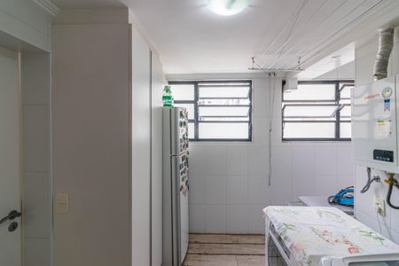 Apartamento para alugar com 230m², 3 quartos e 2 vagasÁrea de Serviço
