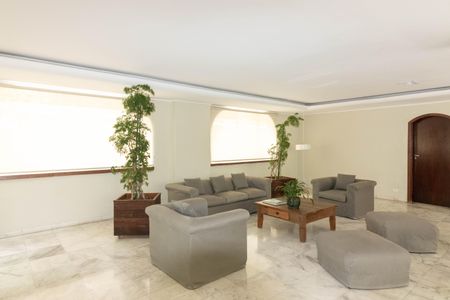 Apartamento para alugar com 230m², 3 quartos e 2 vagasHall de entrada