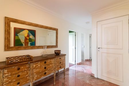 Apartamento para alugar com 230m², 3 quartos e 2 vagasHall de Entrada