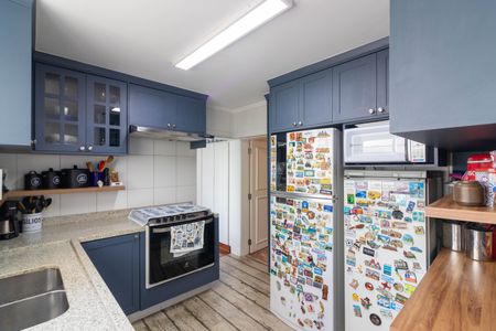 Apartamento para alugar com 230m², 3 quartos e 2 vagasCozinha