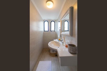 Apartamento para alugar com 230m², 3 quartos e 2 vagasLavabo