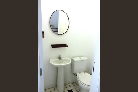 Apartamento para alugar com 69m², 2 quartos e 1 vagaLavabo