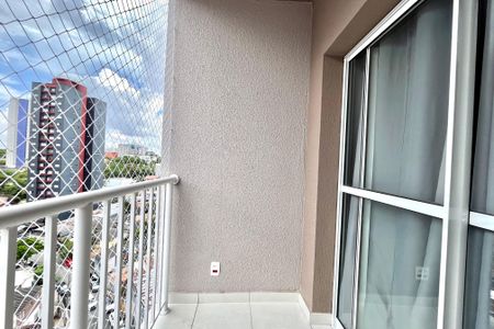 Apartamento à venda com 42m², 2 quartos e sem vagaVaranda