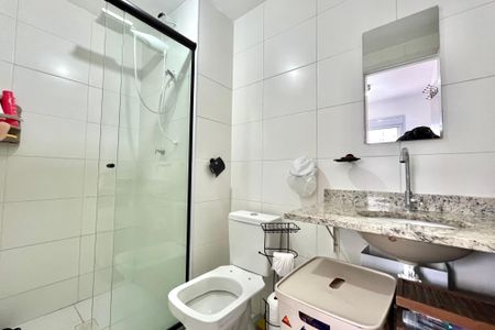 Banheiro da Suíte de apartamento à venda com 2 quartos, 42m² em Vila Guarani (zona Sul), São Paulo