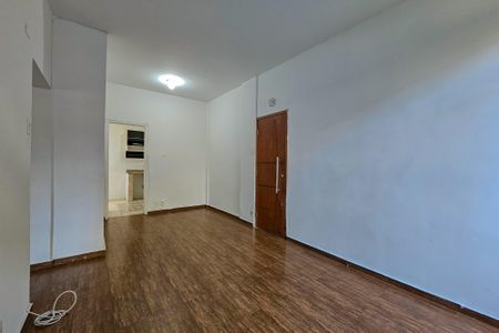 Sala de apartamento à venda com 2 quartos, 65m² em Nova Suíça, Belo Horizonte