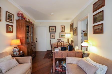 Sala de apartamento à venda com 3 quartos, 90m² em Vila Suzana, São Paulo