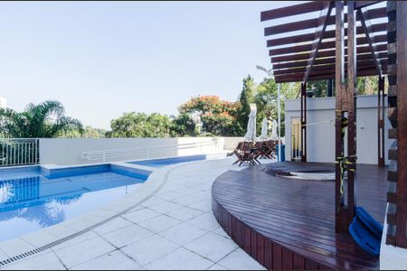 Apartamento para alugar com 93m², 3 quartos e 2 vagas Apartamento para alugar com 93m², 3 quartos e 2 vagasÁrea comum - Piscina