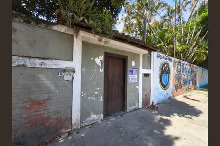 Casa para alugar com 1300m², 4 quartos e sem vaga