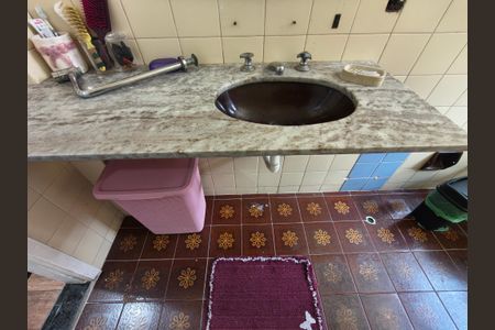 Casa para alugar com 1300m², 4 quartos e sem vaga