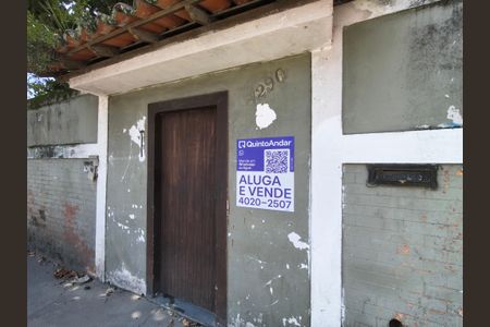 Casa para alugar com 1300m², 4 quartos e sem vaga