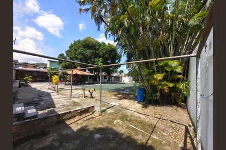 Casa para alugar com 1300m², 4 quartos e sem vaga