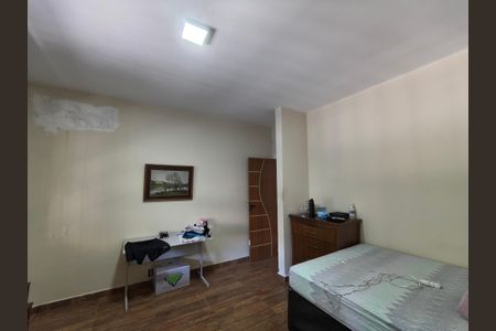 Casa para alugar com 1300m², 4 quartos e sem vaga