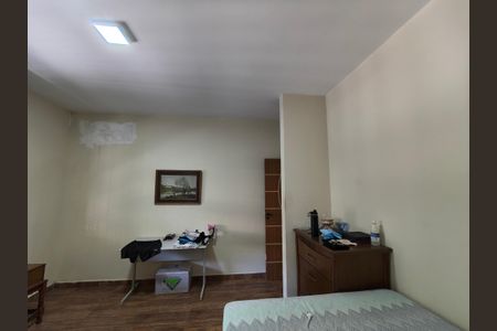 Casa para alugar com 1300m², 4 quartos e sem vaga