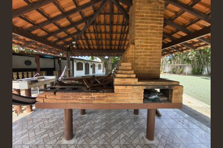 Casa para alugar com 1300m², 4 quartos e sem vaga