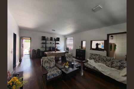 Casa à venda com 4 quartos, 12000m² em Taquara, Rio de Janeiro