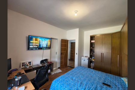 Casa para alugar com 1300m², 4 quartos e sem vaga