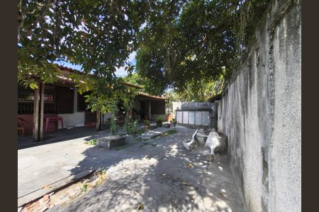 Casa para alugar com 1300m², 4 quartos e sem vaga