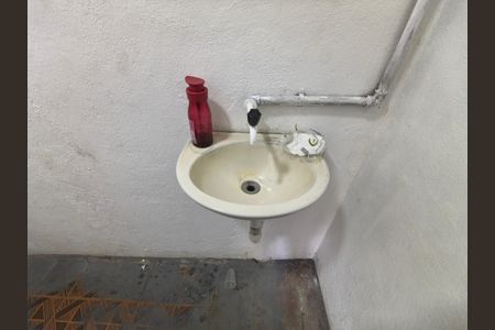 Casa para alugar com 1300m², 4 quartos e sem vaga