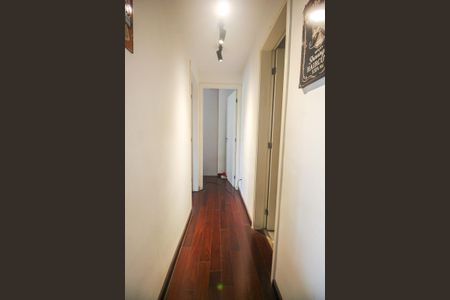 Apartamento à venda com 56m², 2 quartos e 1 vagaCorredor