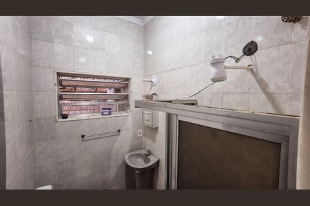 Casa para alugar com 90m², 2 quartos e 1 vagaBanheiro 