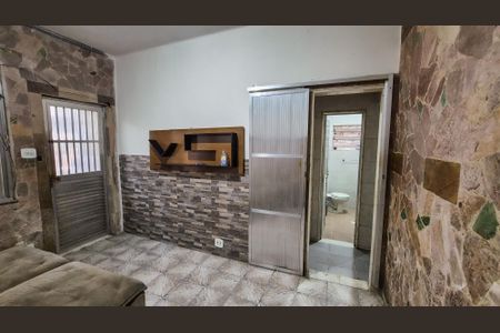 Casa para alugar com 90m², 2 quartos e 1 vagaSala