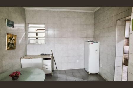 Casa para alugar com 90m², 2 quartos e 1 vagaCozinha 