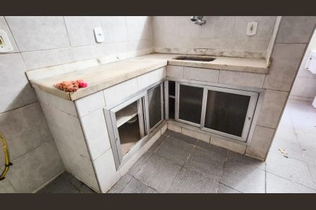 Casa para alugar com 90m², 2 quartos e 1 vagaCozinha 