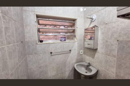 Casa para alugar com 90m², 2 quartos e 1 vagaBanheiro 