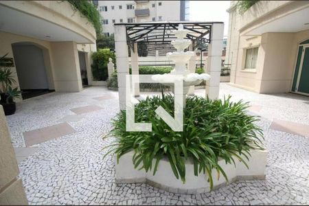 Apartamento à venda com 160m², 2 quartos e 3 vagasÁrea externa