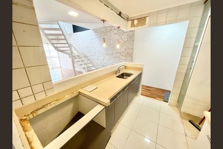 Apartamento à venda com 160m², 2 quartos e 3 vagasCozinha