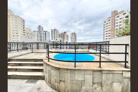 Apartamento à venda com 160m², 2 quartos e 3 vagasVaranda gourmet