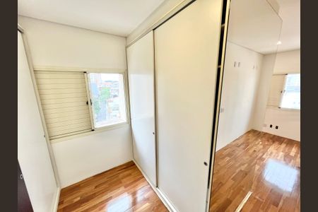 Apartamento à venda com 160m², 2 quartos e 3 vagasCloset da suíte 2